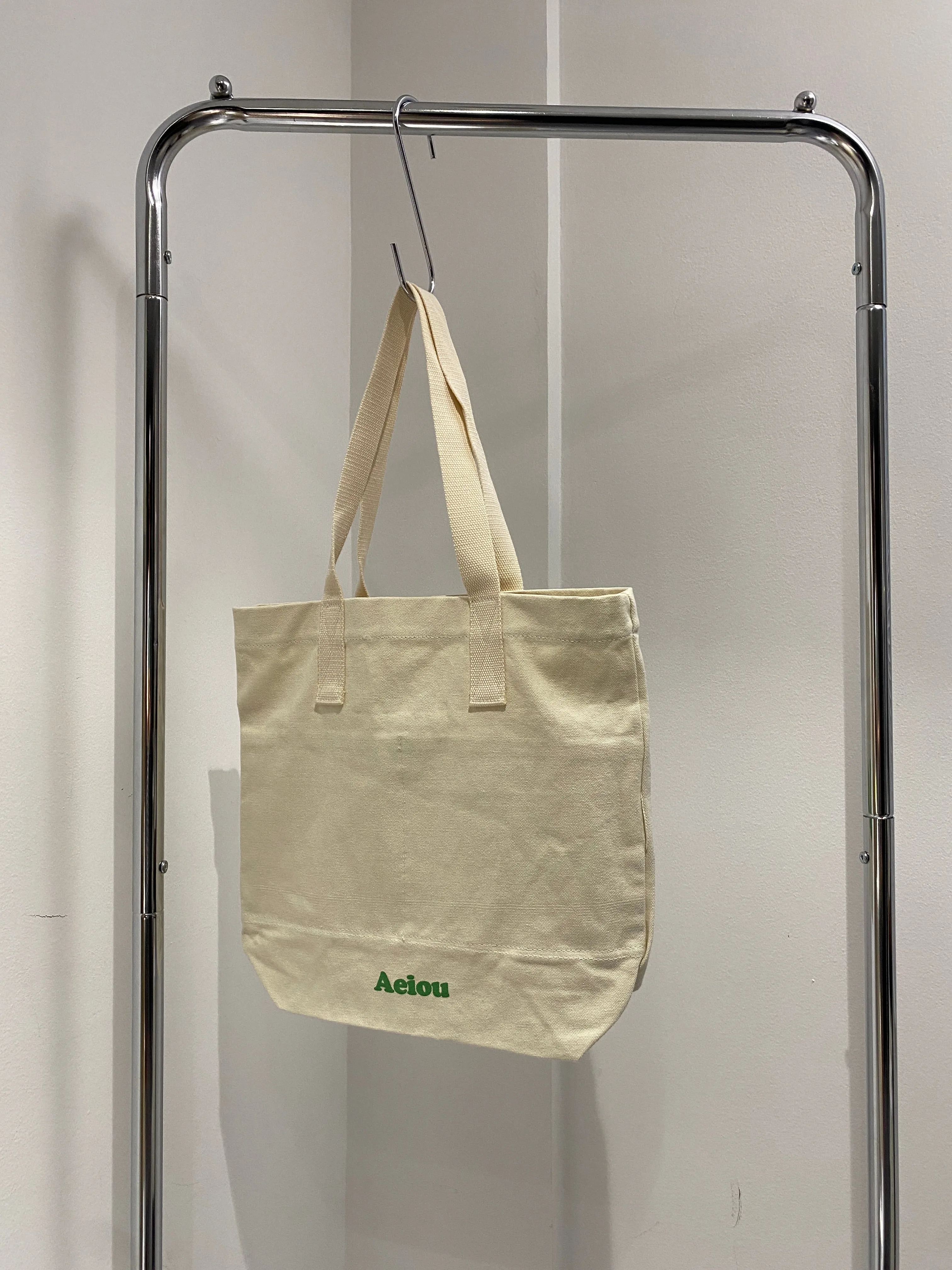 Grahic Print Canvas Tote Bag